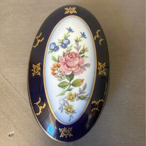 Limoges France Decoree A La Main - paris style